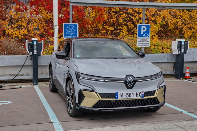 renault megane etech electric 2021 11 077