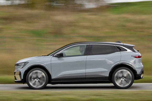 renault megane etech electric 2021 11 08