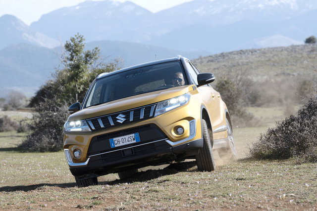suzuki vitara 15 hybrid primo contatto 2022 03 06