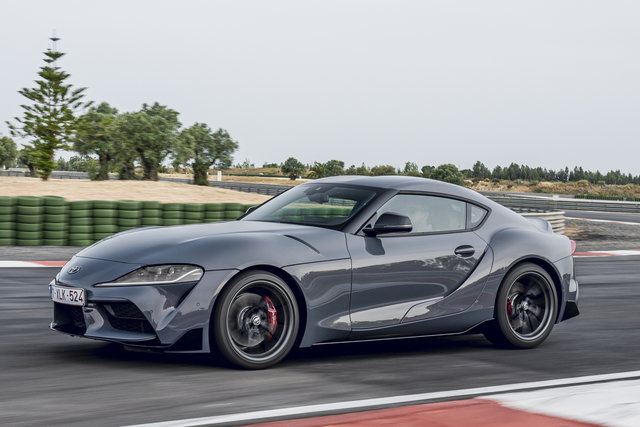 toyota supra cambio manuale 2022 06 03