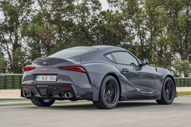 toyota supra cambio manuale 2022 06 06