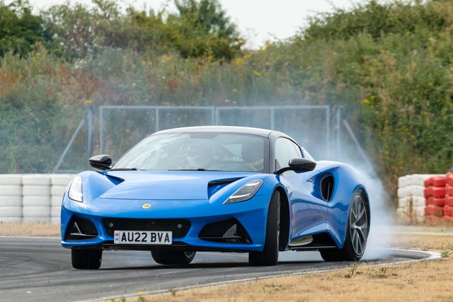 lotus emira v6 2022 07 01