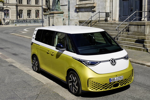 volkswagen id buzz 2022 09 primo contatto 05