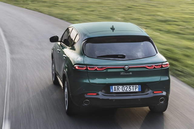 alfa romeo tonale plug in 2022 11 14