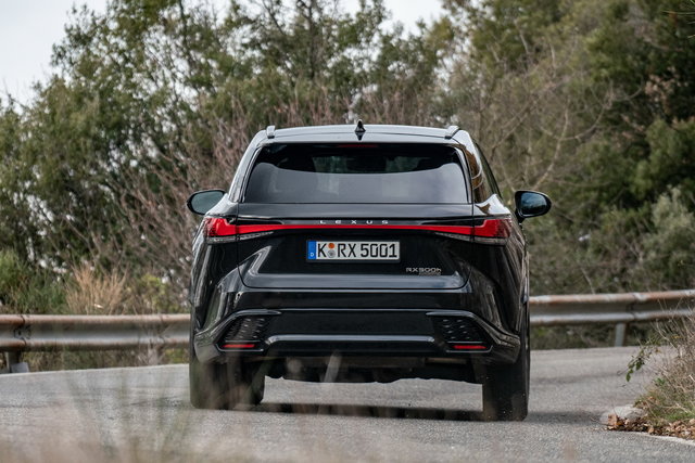 lexus rx 500h hybrid 2023 01 12