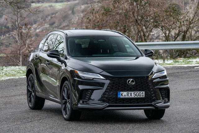 lexus rx 500h hybrid 2023 01 17