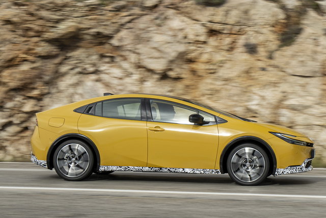 toyota prius primo contatto 2023 01 03