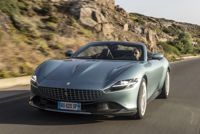 ferrari roma spider 2023 09 01