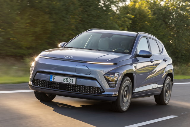 hyundai kona electric 65 primo contatto 17