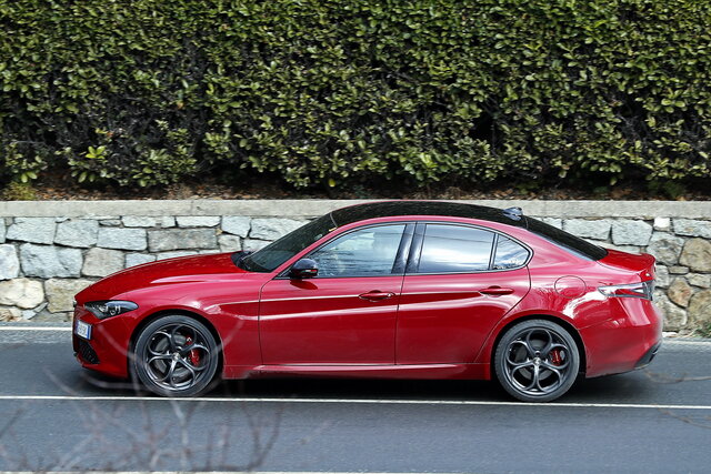 alfa romeo giulia tributo italiano 2024 01 01