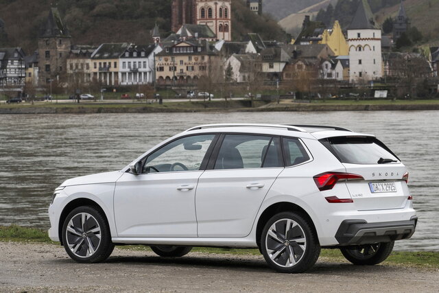 skoda kamiq 2024 primo contatto 08