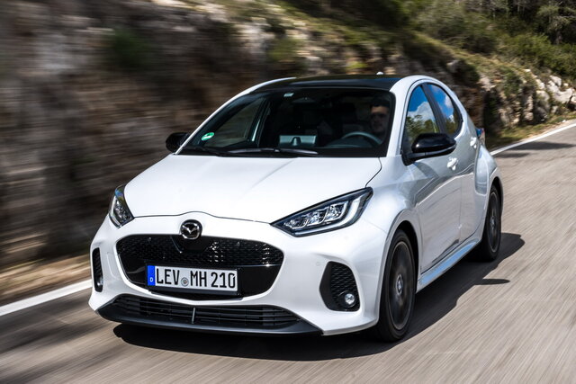 mazda 2 hybrid 2024 primo contatto 02