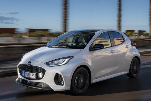 mazda 2 hybrid 2024 primo contatto 10