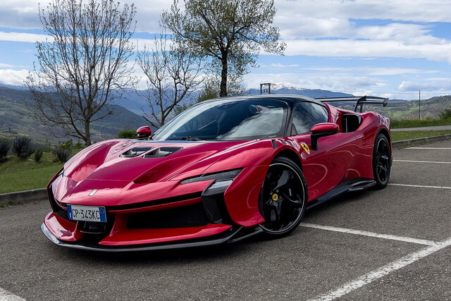 ferrari sf 90 xx spider 2024 04 08