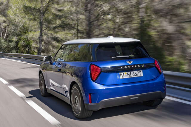 mini cooper se 2024 05 01