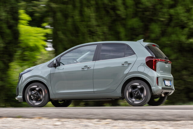 kia picanto 2024 primo contatto 07