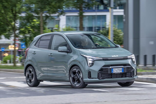 kia picanto 2024 primo contatto 08