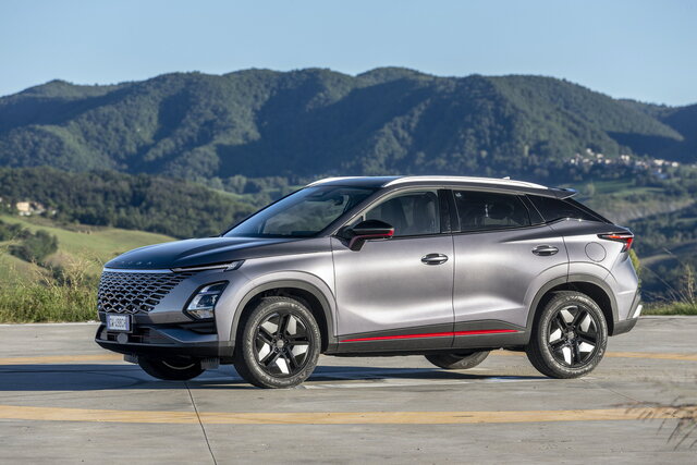 Omoda 5 full hybrid - Vai alla prossima uscita