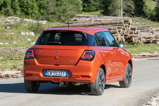 suzuki swift 4x4 2024 09 01