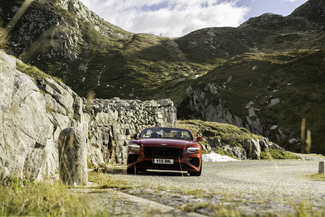 bentley continental gtc 2024 07
