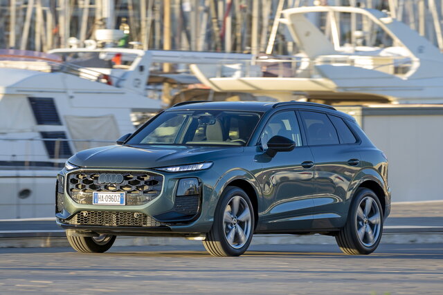 audi q3 20 tdi 2025 10 05