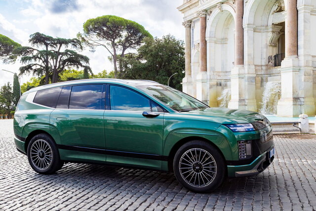 hyundai ioniq 9 2025 10 08