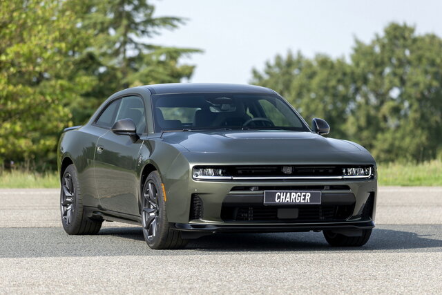 dodge charger sixpack 2026 09 06