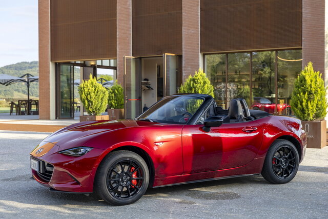 mazda mx 5 2026 homura 05