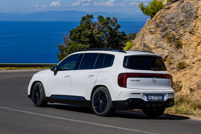 mercedes glb 2026 09 primo contatto 01