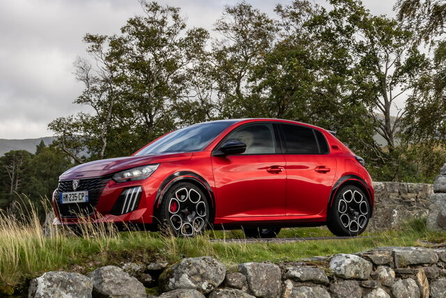 peugeot e208 gti 2026 09 04