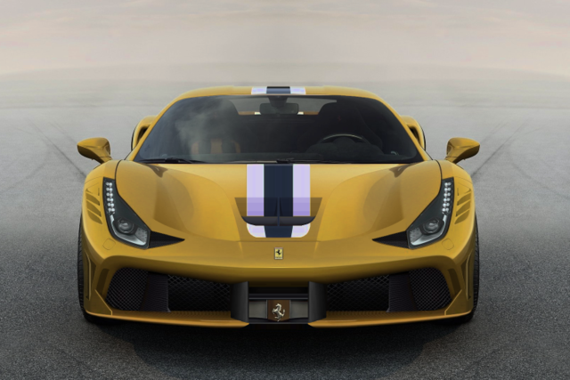 front view giallo