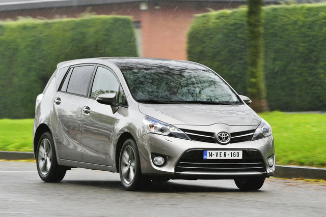 toyota verso 2014 21