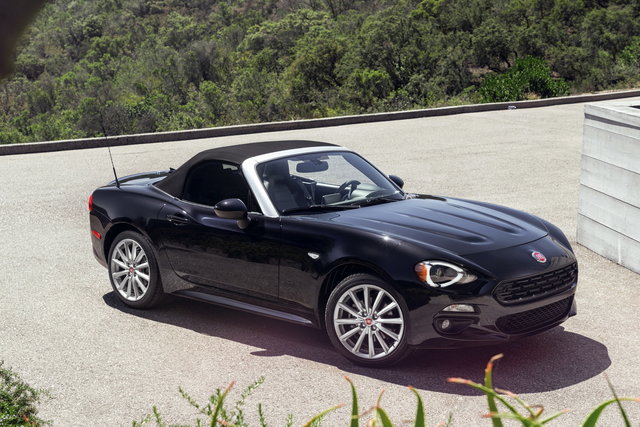 fiat 124 spider 2016 usa 03