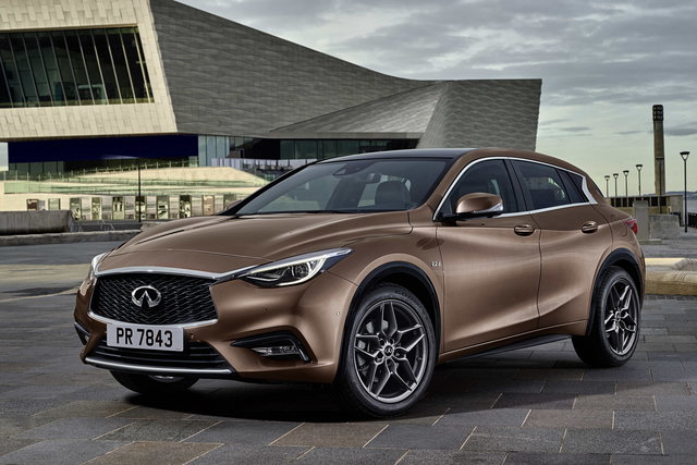 infiniti q30 2015