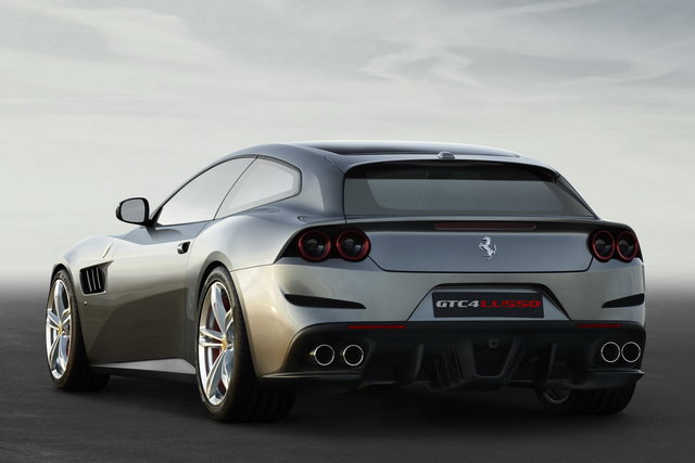 ferrari gtc4lusso 4