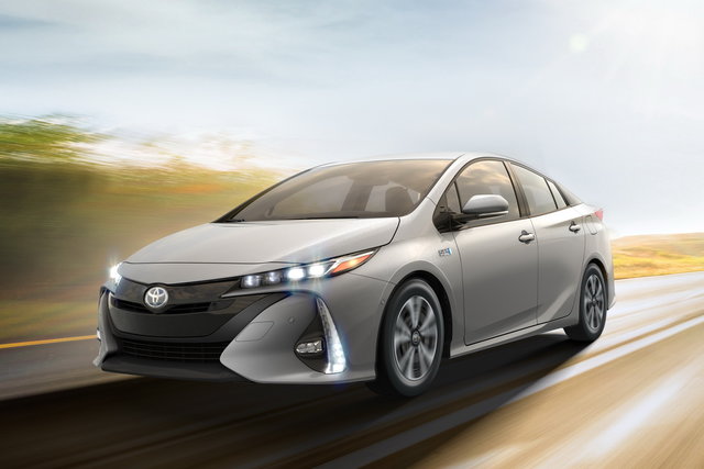 toyota prius prime 05