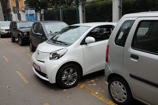 toyoyta iq 37