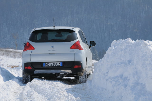 peugeot 3008 hybrid 79