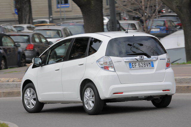honda jazz hybrid 61