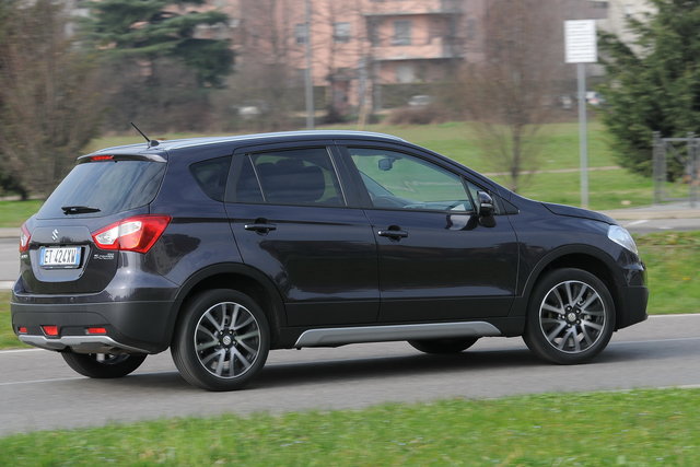suzuki scross 2014 68
