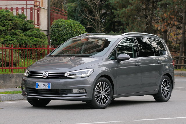 volkswagen touran tdi prova 47