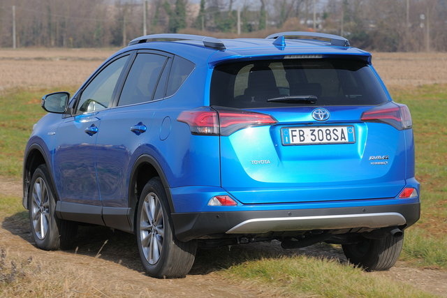 toyota rav4 hybrid prova 52