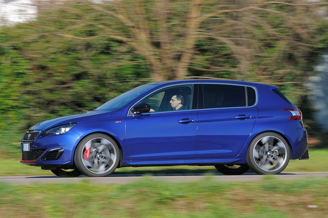 peugeot 308 gti prova 38
