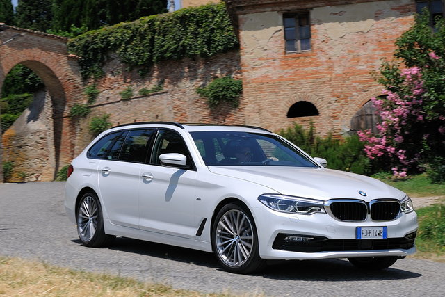 bmw serie 5 530d touring 2017 09 prova 66