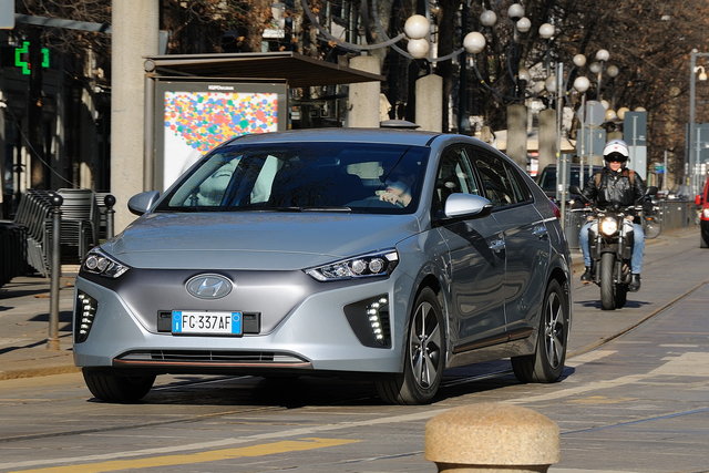 hyundai ioniq elettrica prova 52