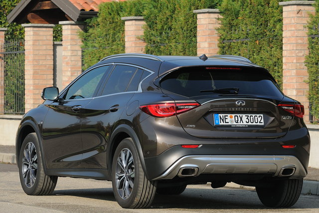 infiniti qx30 prova 2017 02 43