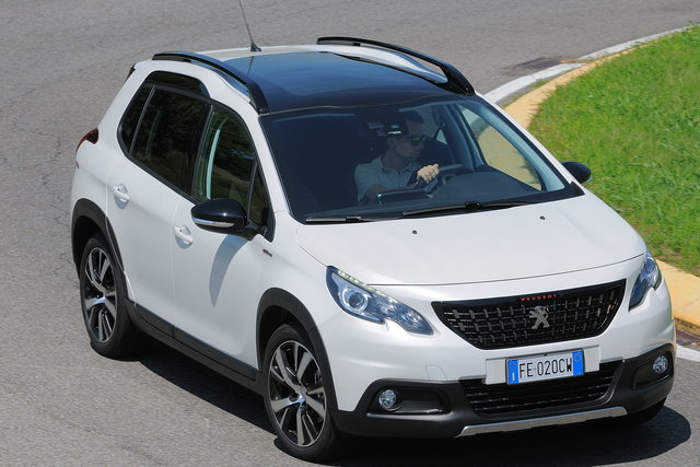 peugeot 2008 12 turbo prova 2017 03 45