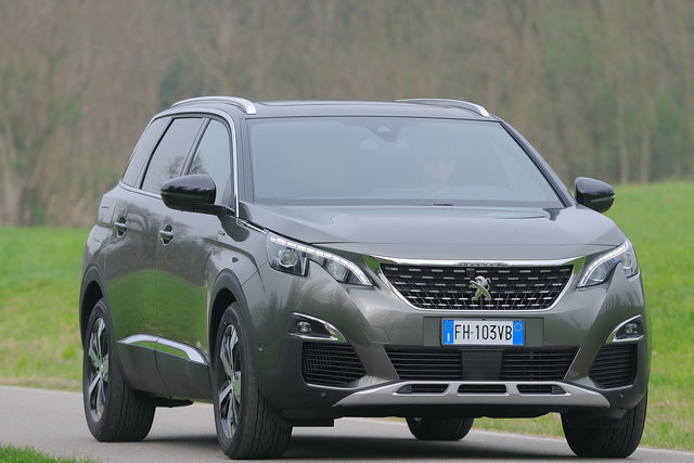 peugeot 5008 16 hdi 2017 05 prova 58