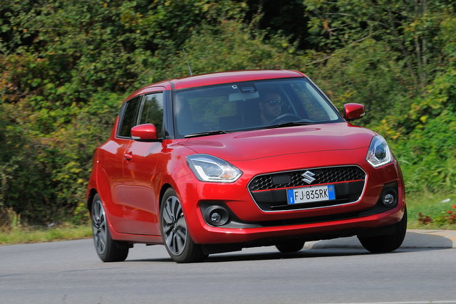 suzuki swift 10 hybrid 2018 03 43