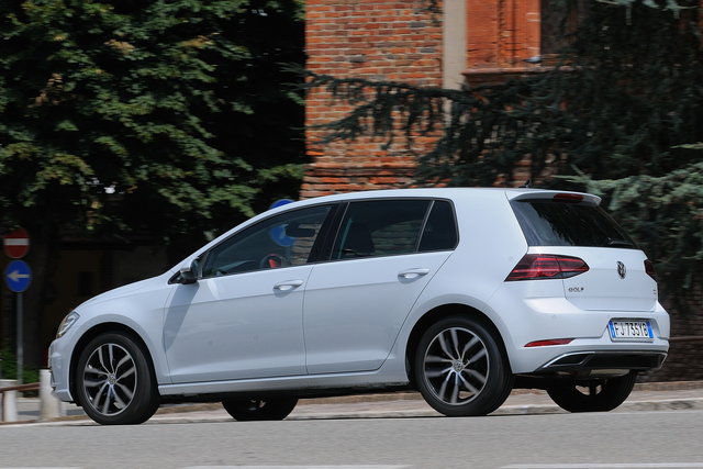 volkswagen golf 16 tdi prova 2018 01 55